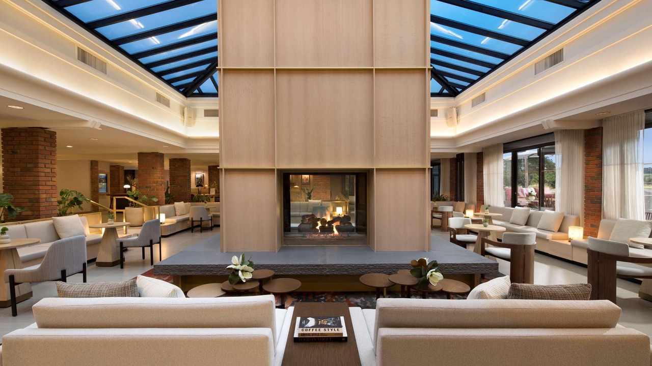 Photo of Livingroom in Monterey