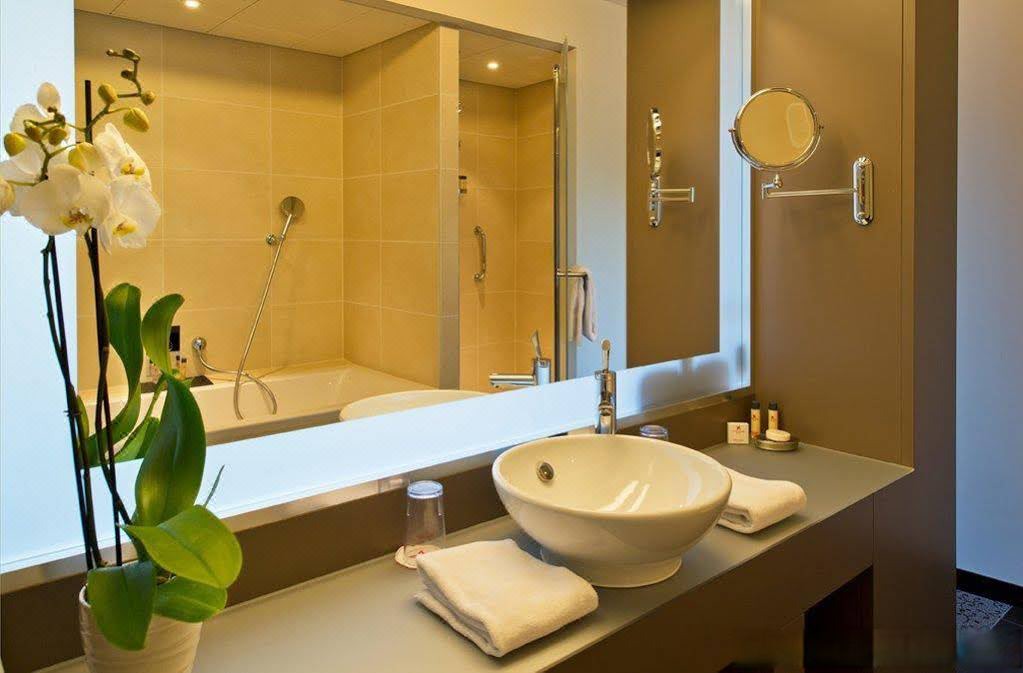 Photo of Bathroom in Saint-Sulpice