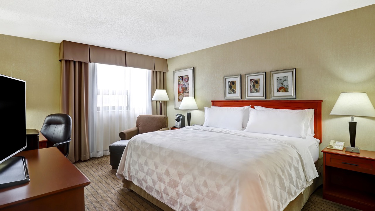 Photo of Bedroom in Laval