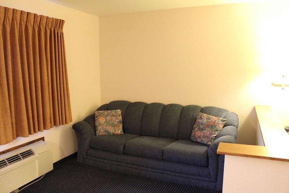 Photo of Livingroom in Goldendale