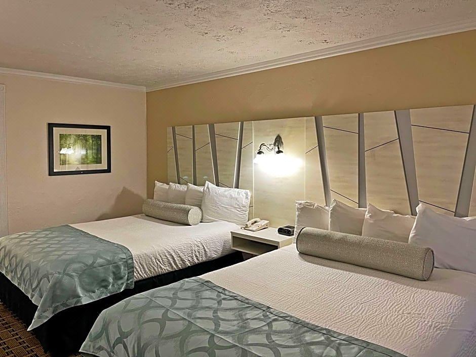 Photo of Bedroom in Willits