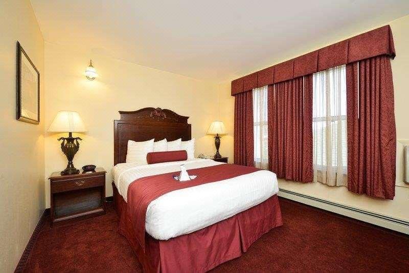 Photo of Bedroom in Ashland