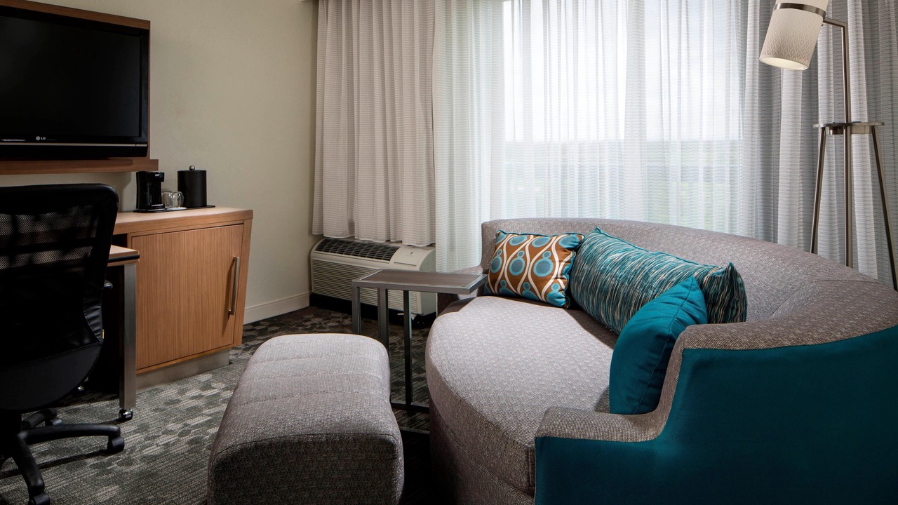 Photo of Livingroom in Weston