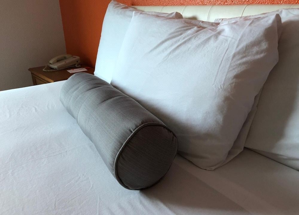 Photo of Bedroom in Southeast Salem