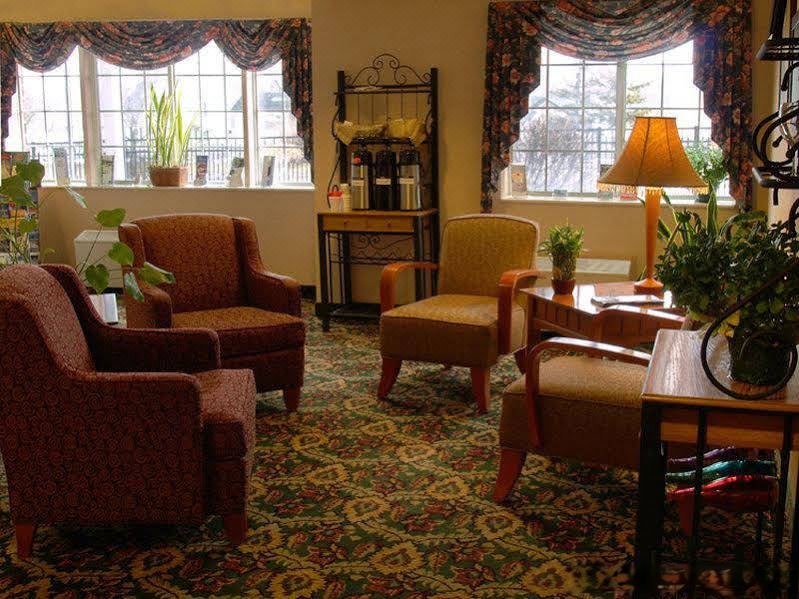 Photo of Livingroom in Auburn