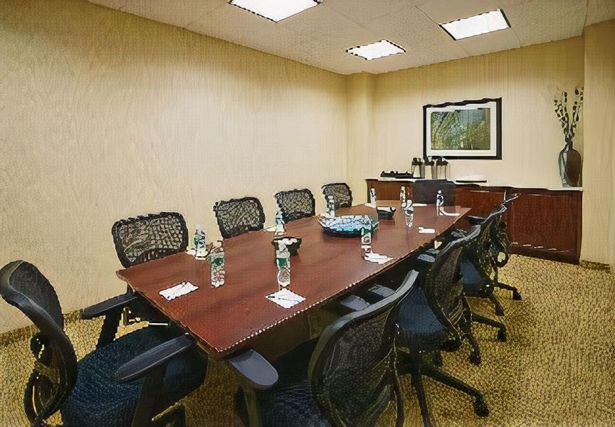 Photo of Livingroom in Tinton Falls