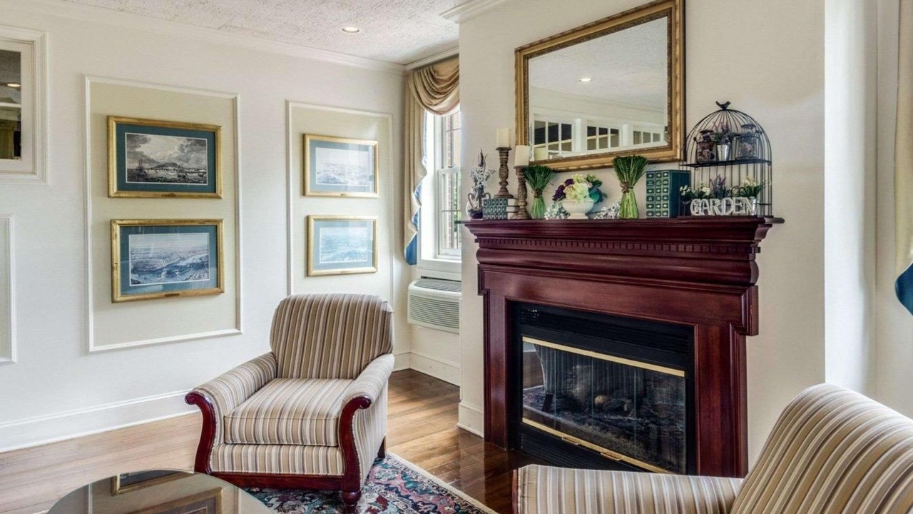 Photo of Livingroom in Rockland