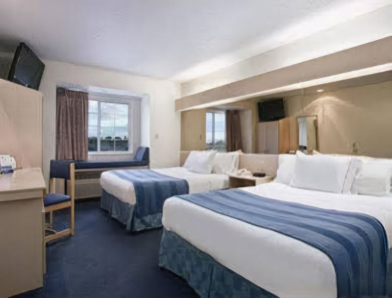 Photo of Bedroom in Clear Lake
