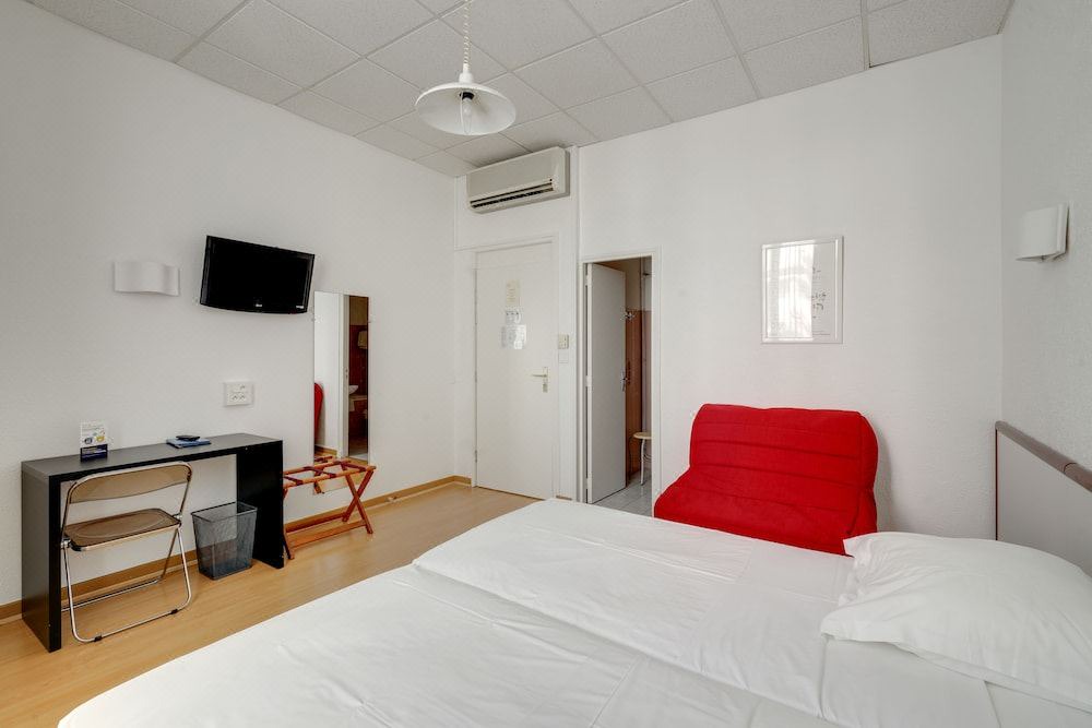 Photo of Bedroom in Avignon City Centre