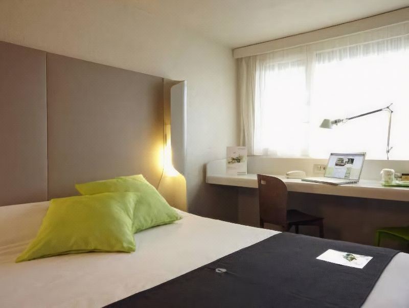Photo of Bedroom in Corbeil-Essonnes