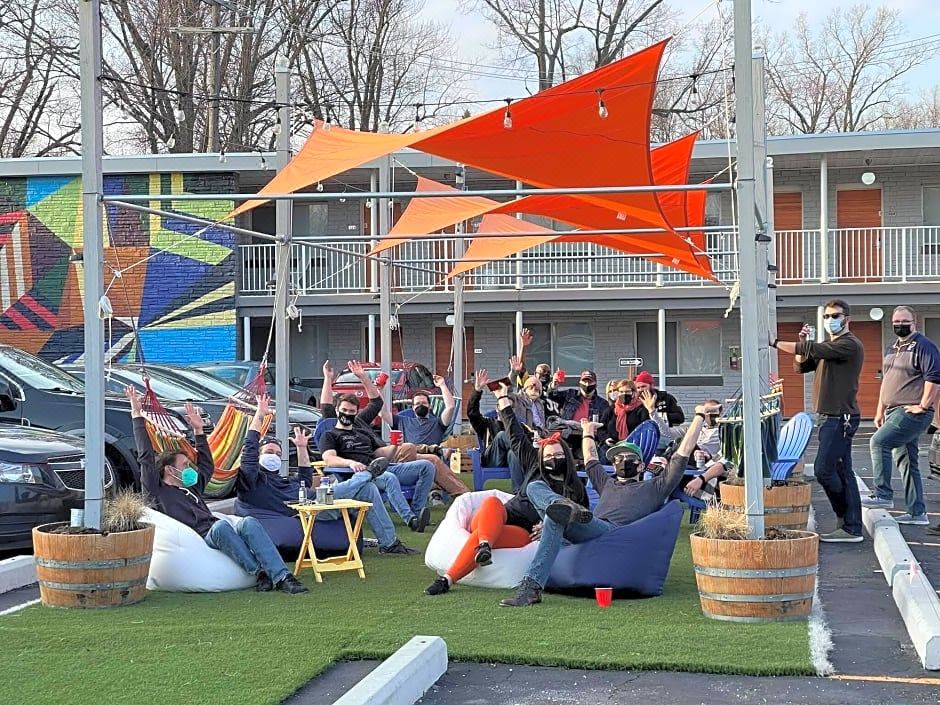 Photo of Others in Royal Oak
