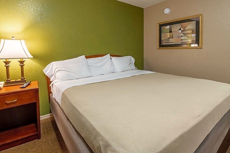 Photo of Bedroom in Baird