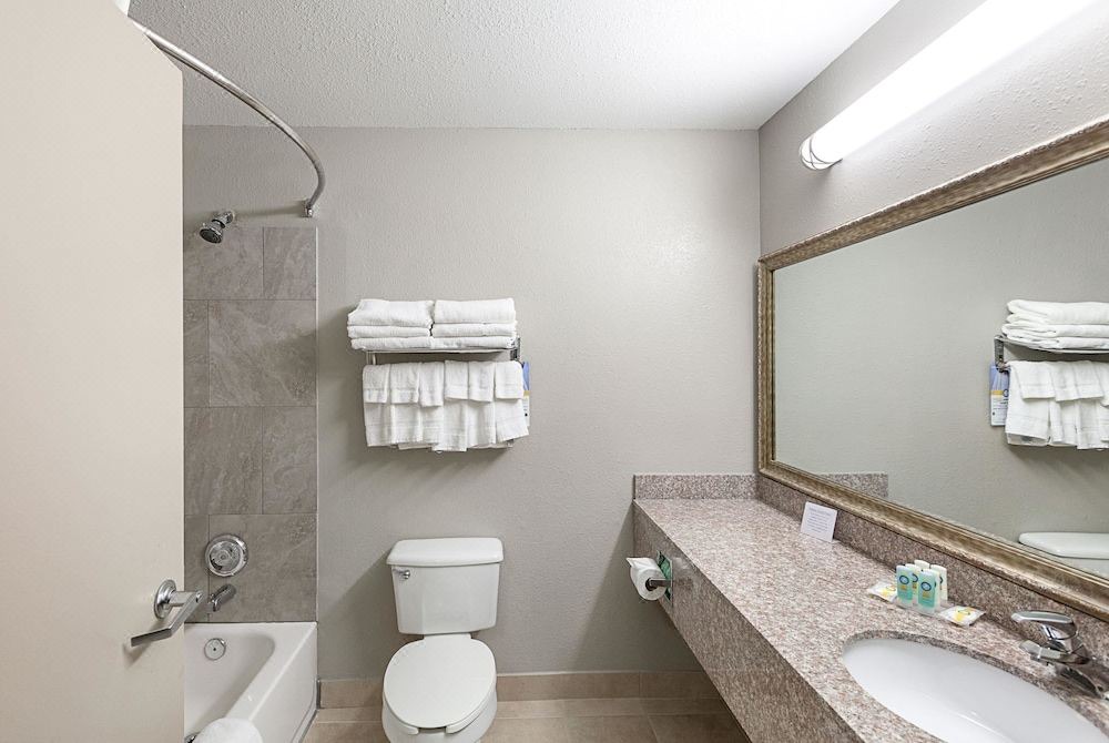 Photo of Bathroom in Mesquite