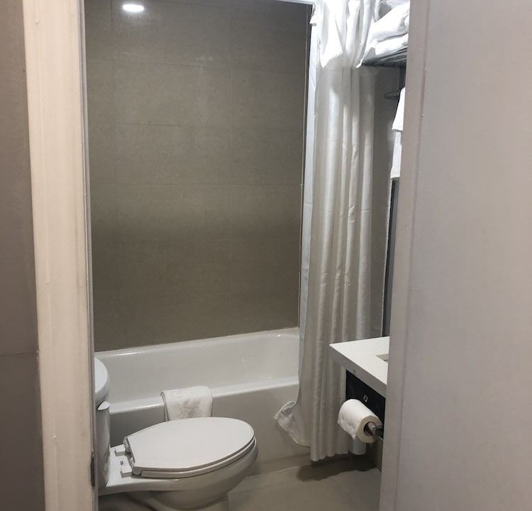 Photo of Bathroom in Georgina