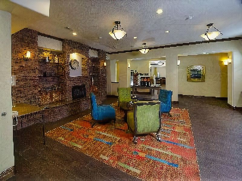 Photo of Livingroom in Allison