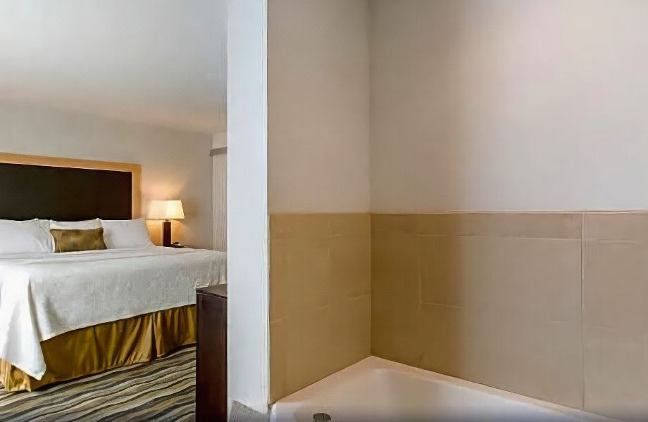 Photo of Bedroom in Avon