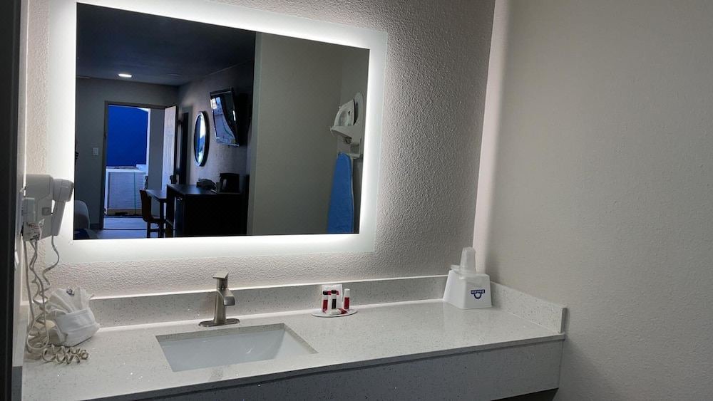 Photo of Bathroom in Ruidoso Downs