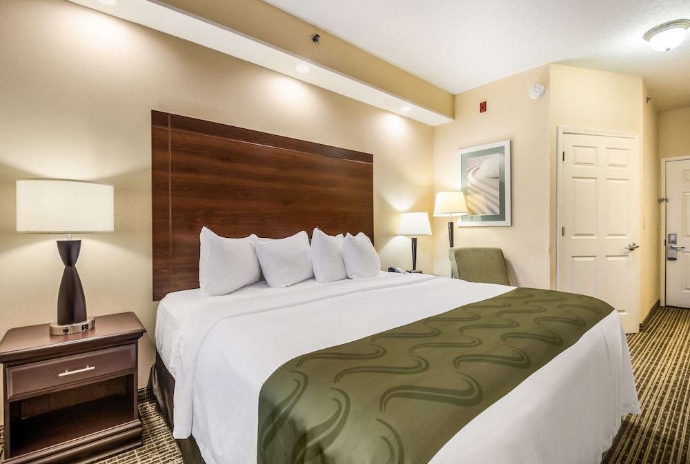 Photo of Bedroom in Oak Ridge