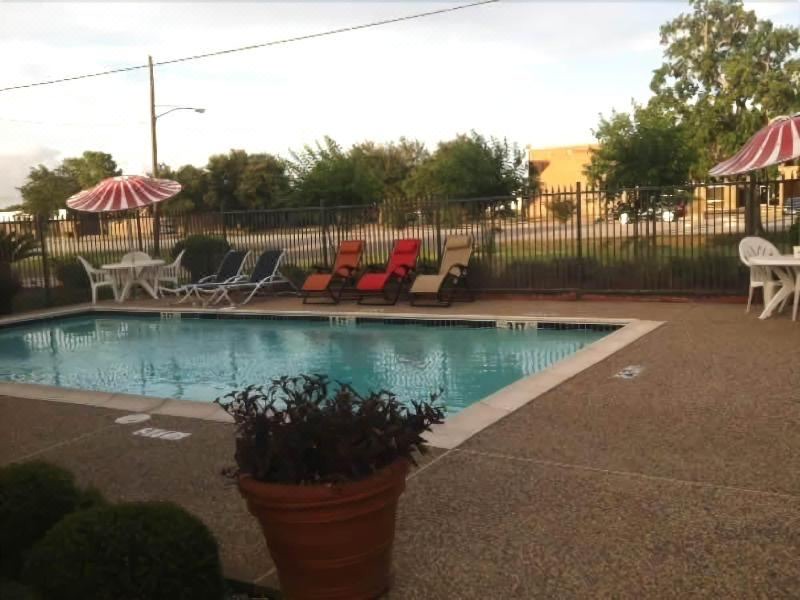 Photo of Outdoor in Angleton