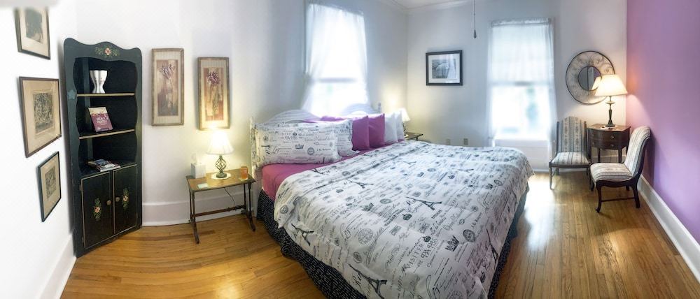 Photo of Bedroom in Georgetown