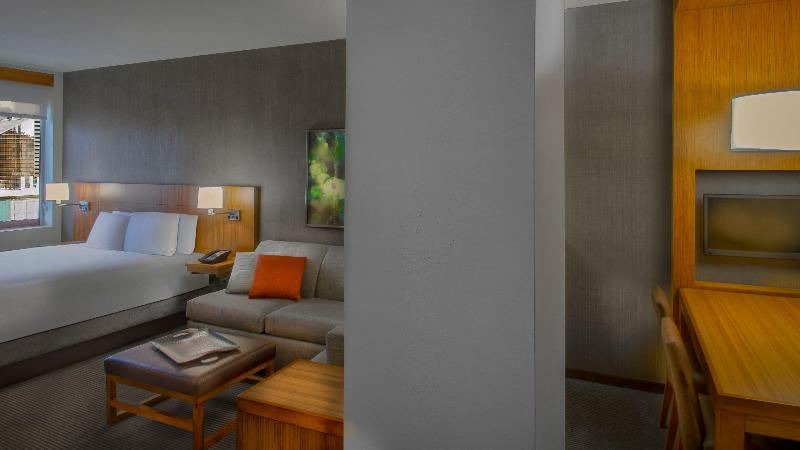 Photo of Livingroom in Second Ward