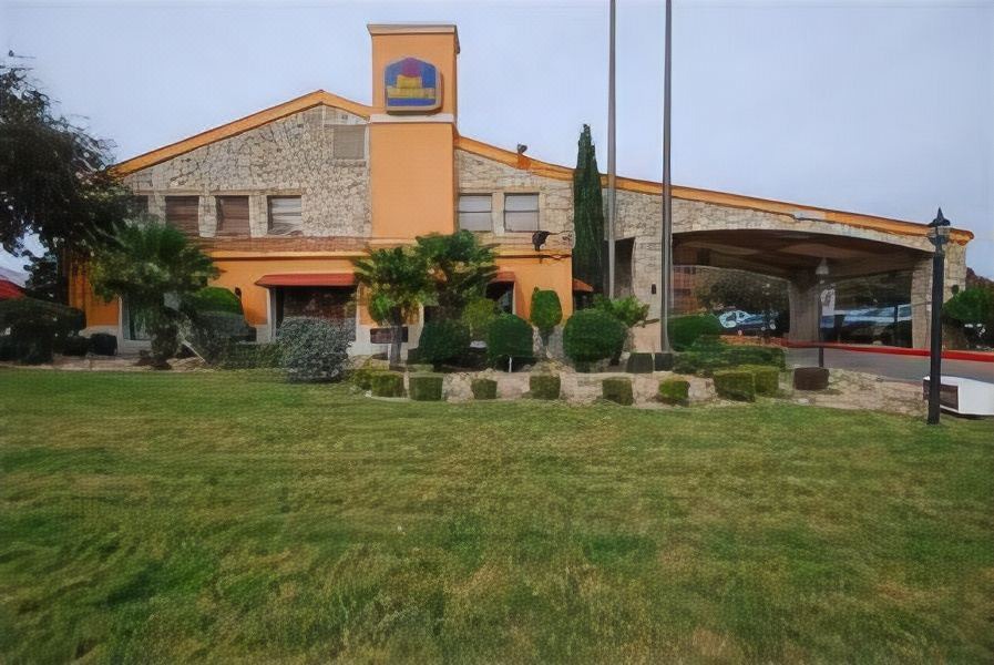 Photo of Buildings in North Richland Hills