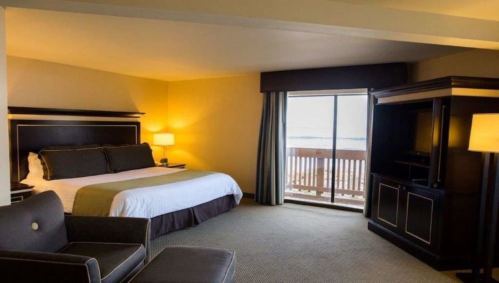 Photo of Bedroom in Rockaway Beach