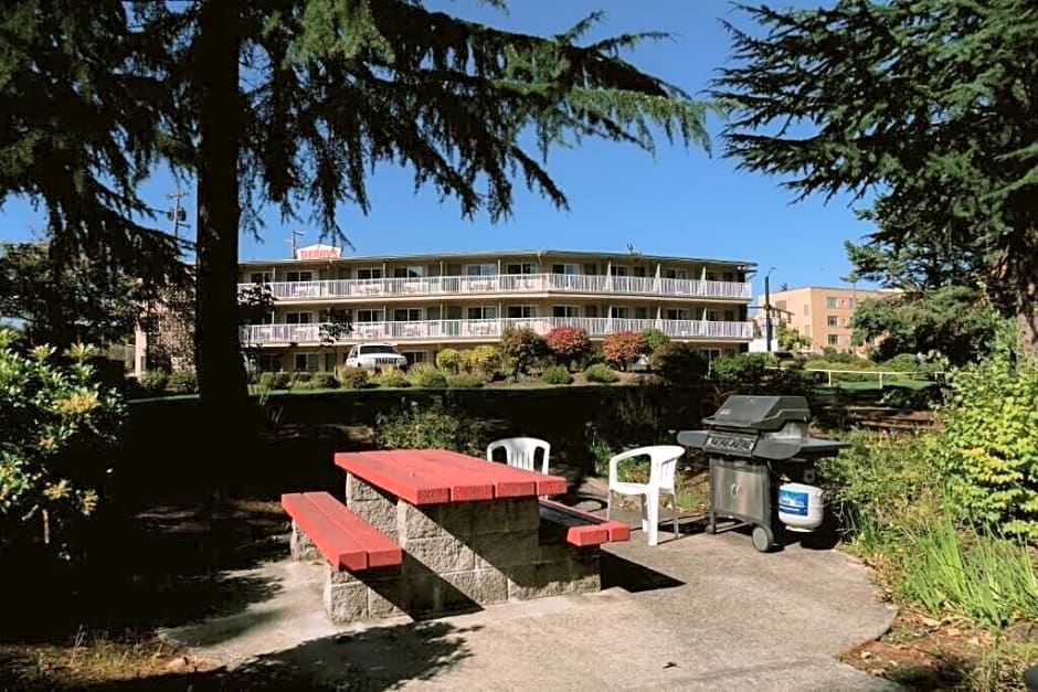 Photo of Others in Roseburg