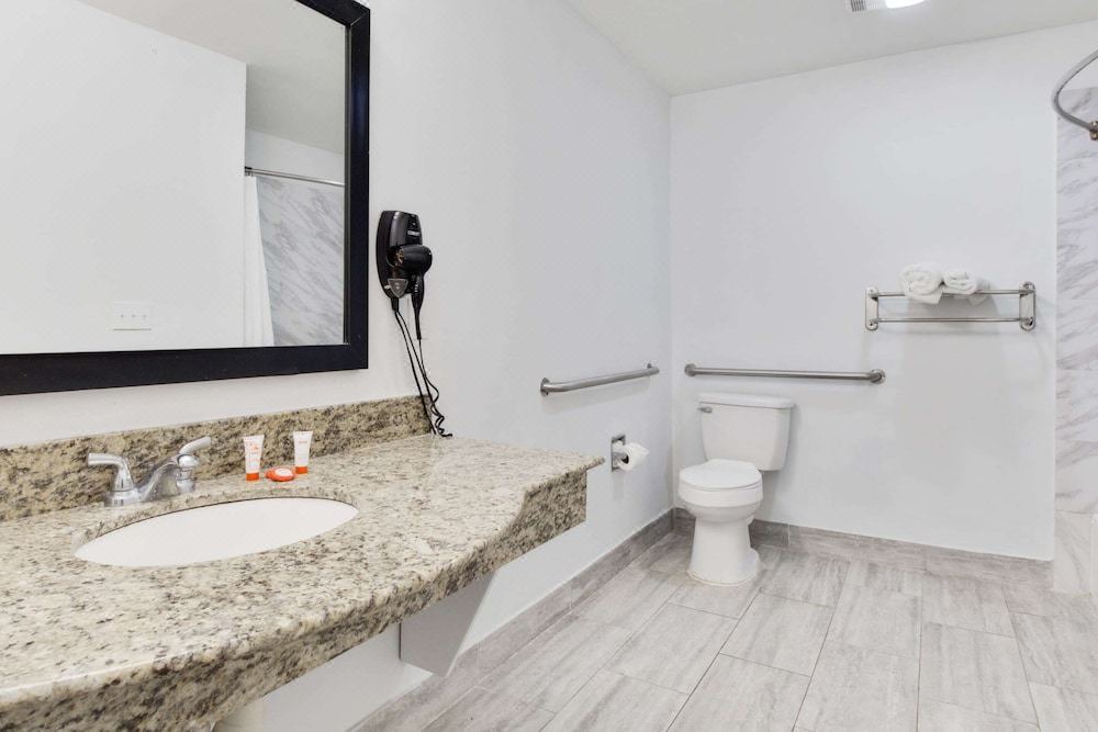 Photo of Others in Ingleside