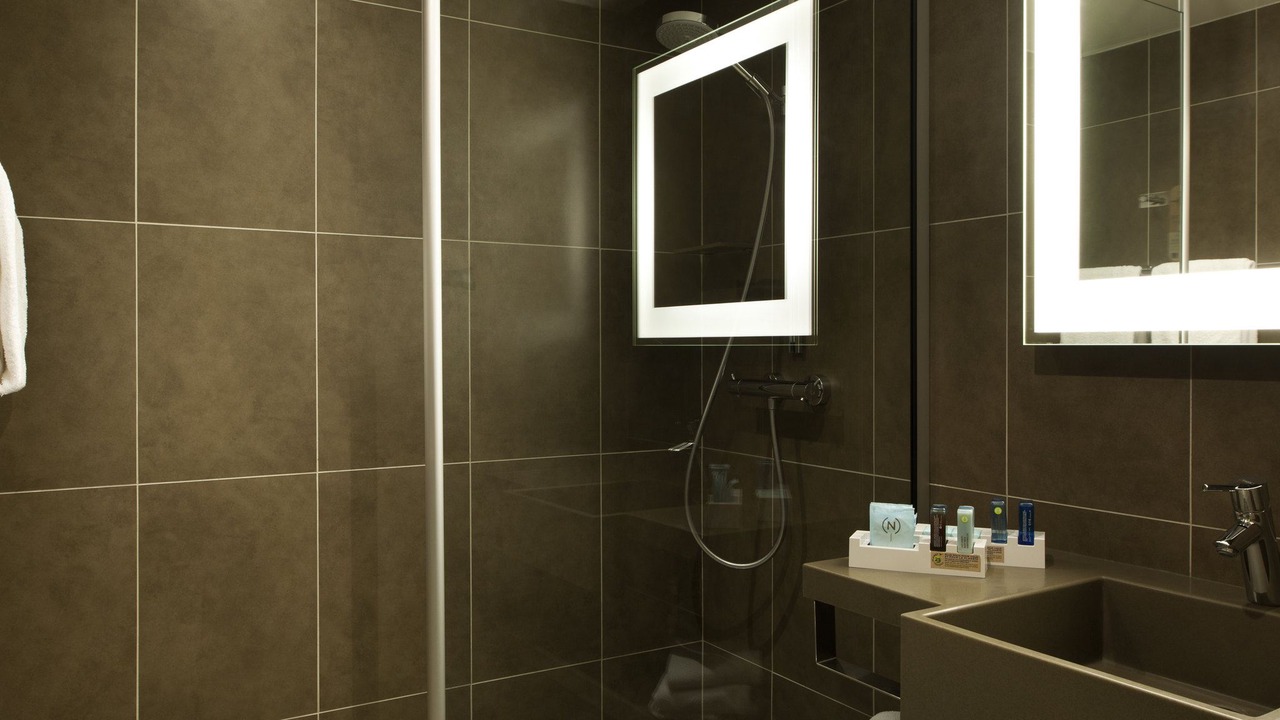 Photo of Bathroom in Lesquin