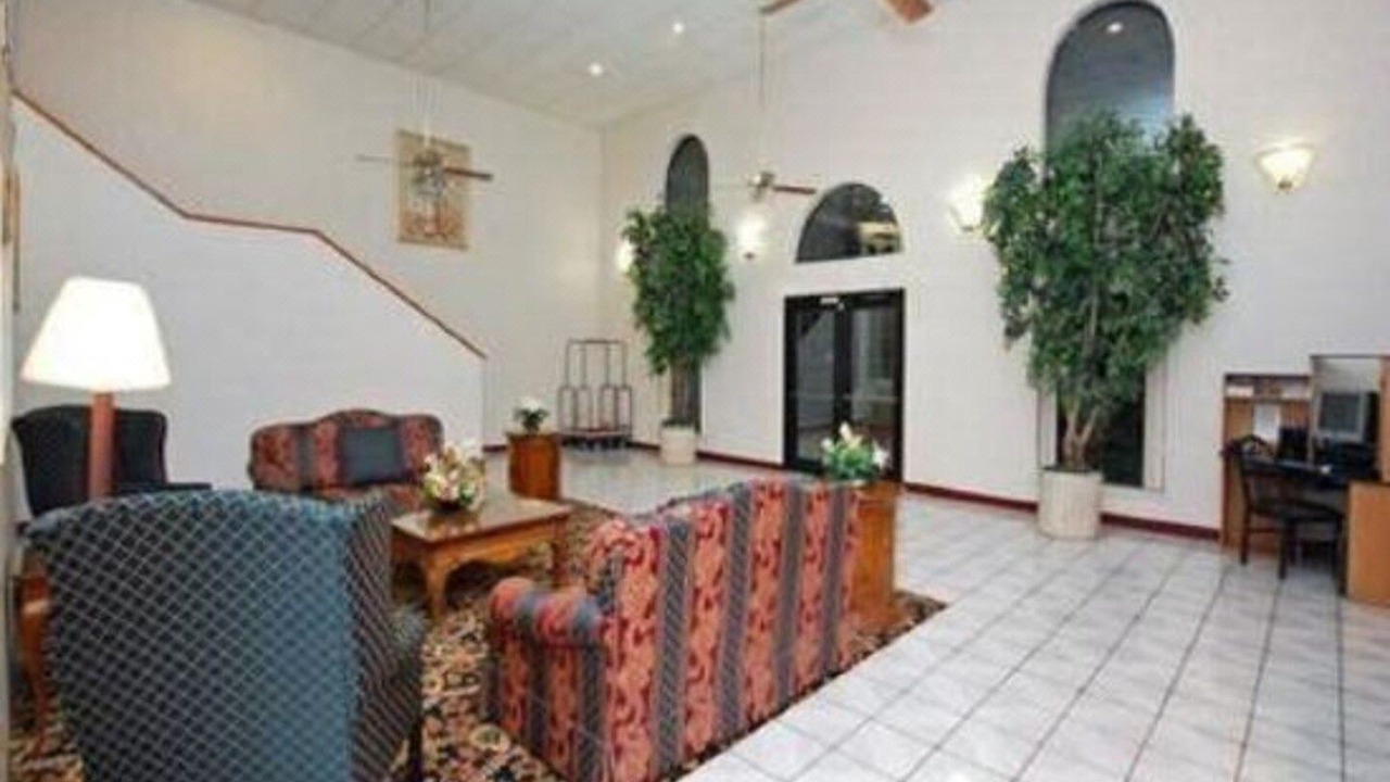Photo of Livingroom in Pharr