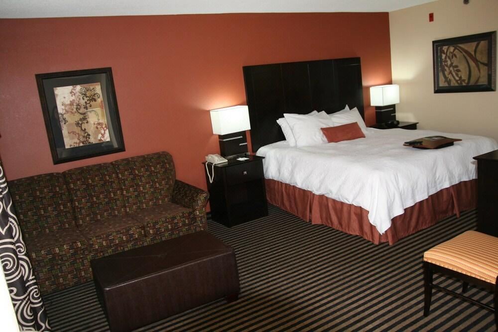 Photo of Bedroom in Tullahoma