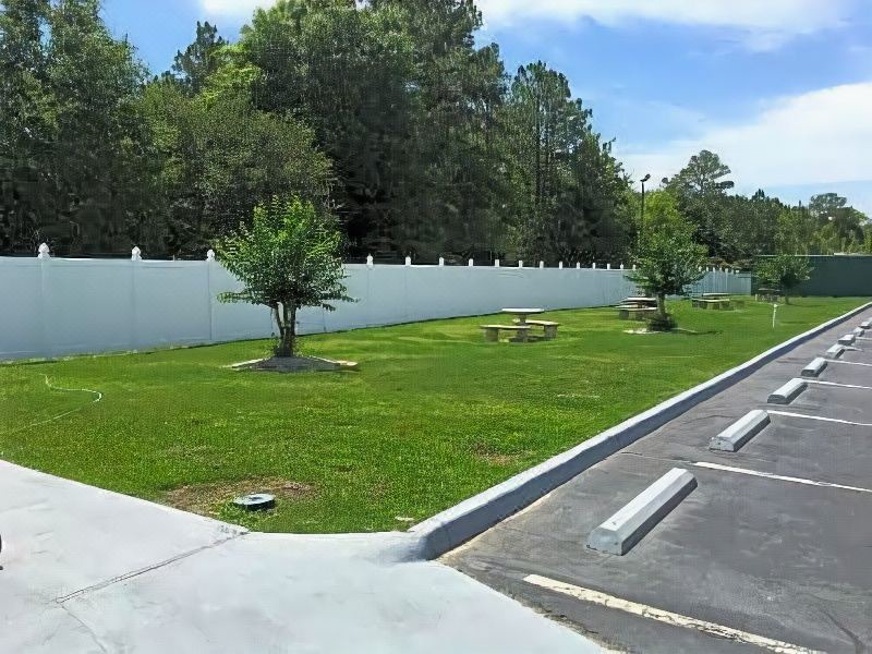 Photo of Others in Douglas