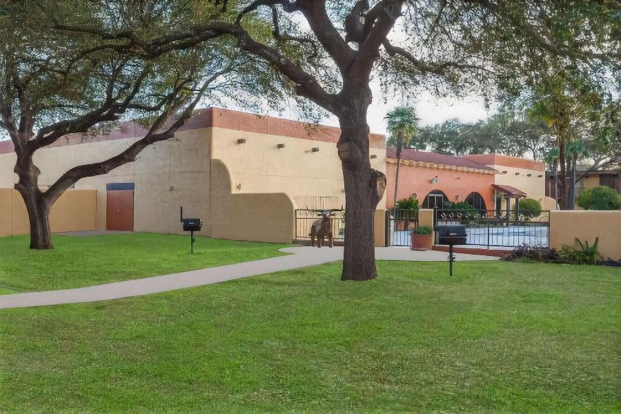 Photo of Buildings in Uvalde