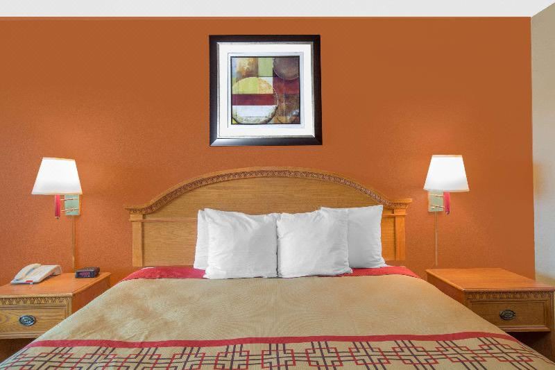 Photo of Bedroom in Monroe