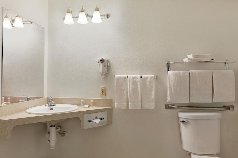 Photo of Bathroom in Southeast Salem