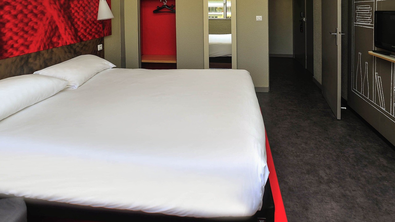 Photo of Bedroom in Saint Michel - Mairie