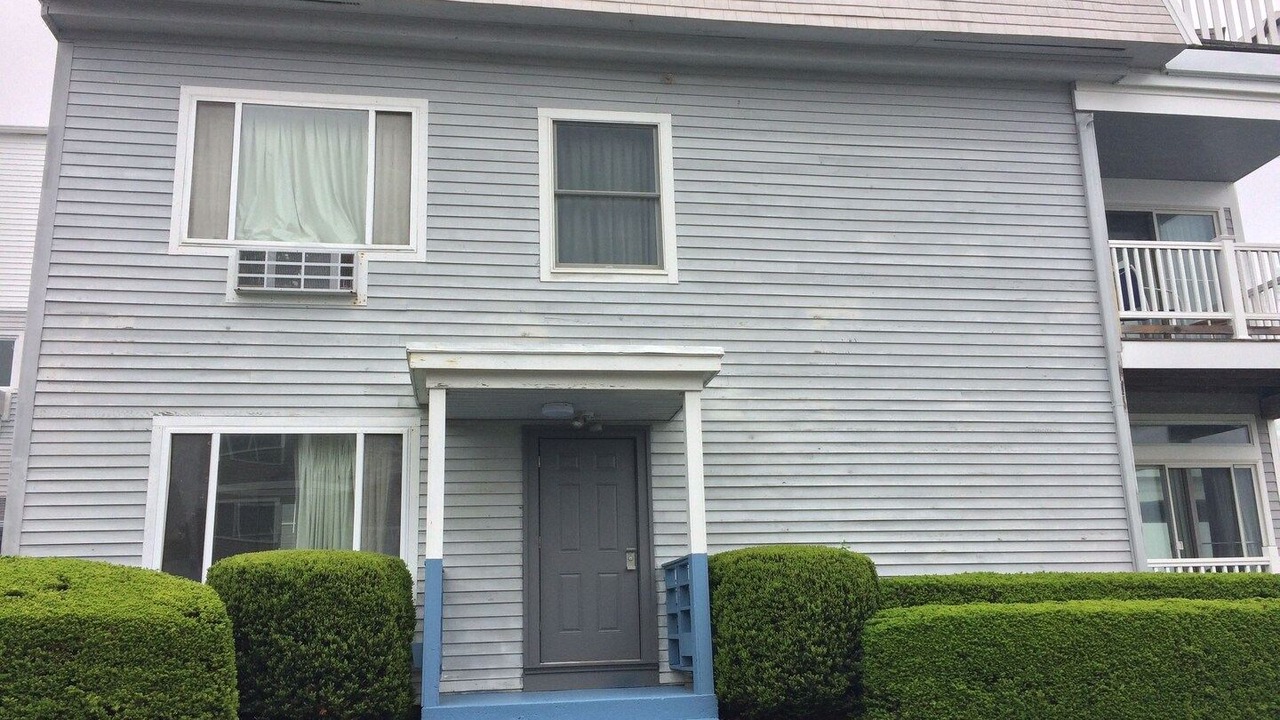 Photo of Buildings in Narragansett Pier