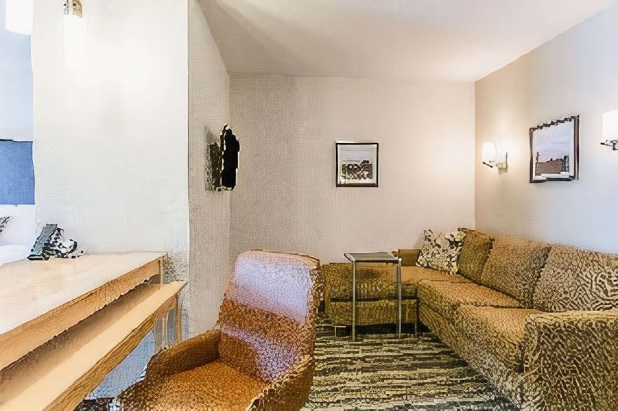 Photo of Livingroom in Avon