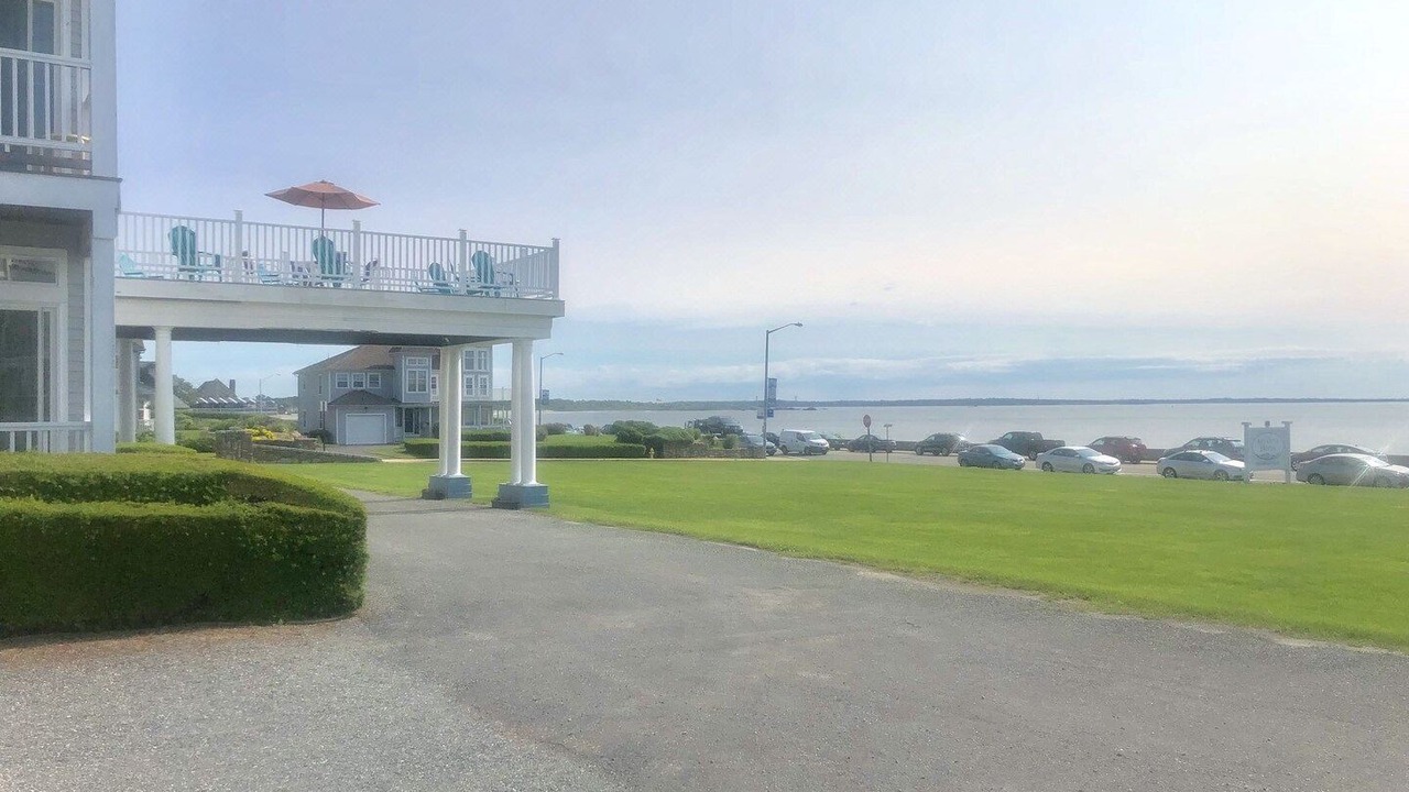 Photo of Buildings in Narragansett Pier