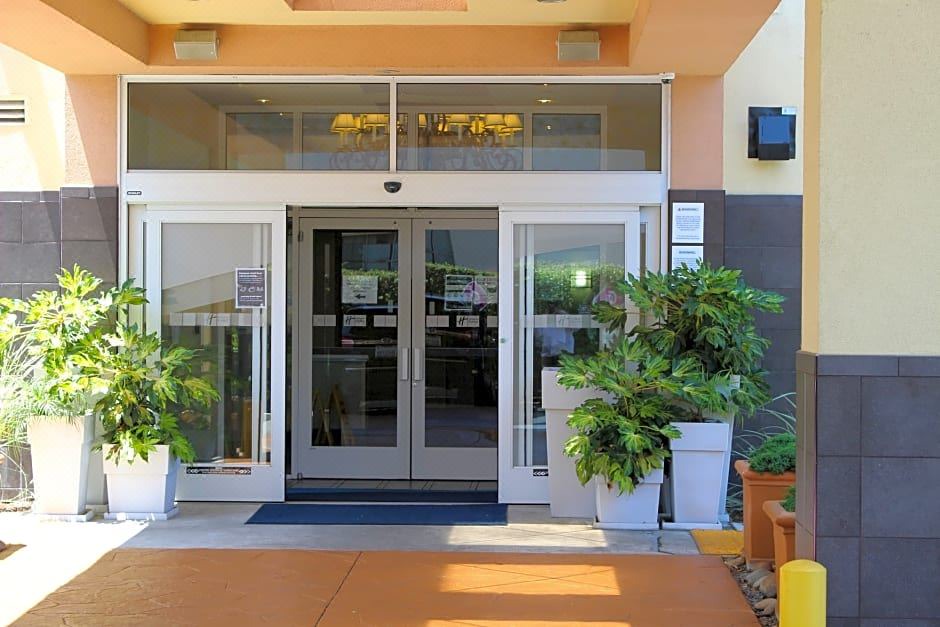 Photo of Buildings in Northwest Berkeley