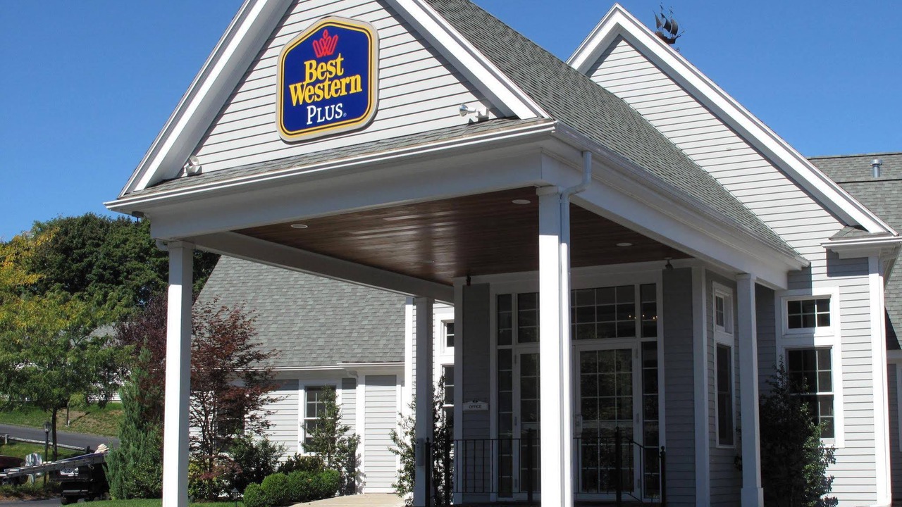 Photo of Buildings in Plymouth