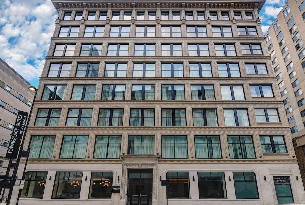 Photo of Buildings in Downtown Cincinnati