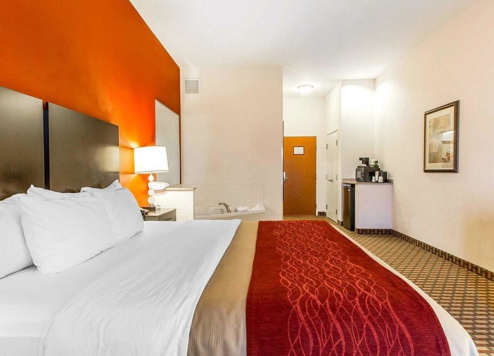 Photo of Bedroom in Shawnee