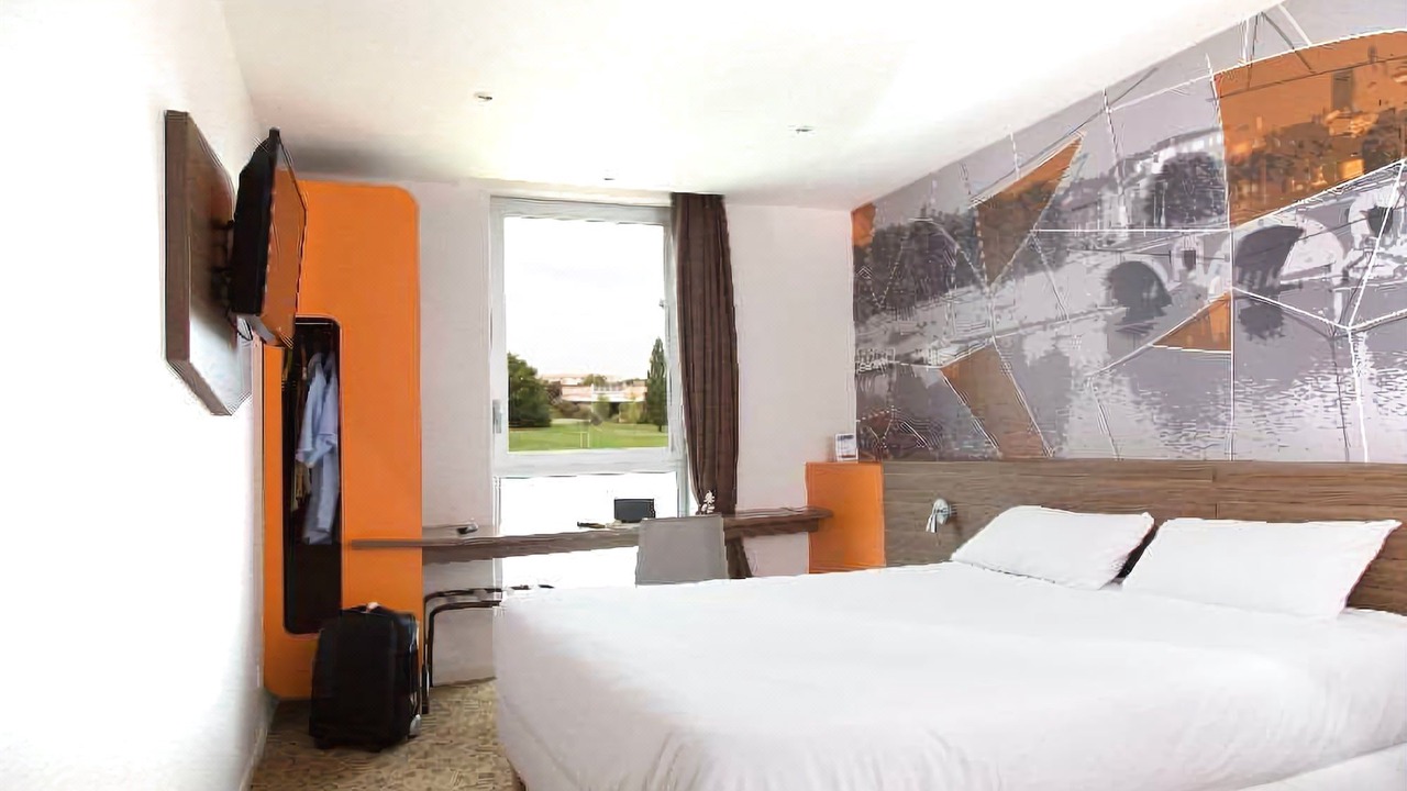 Photo of Bedroom in Colomiers