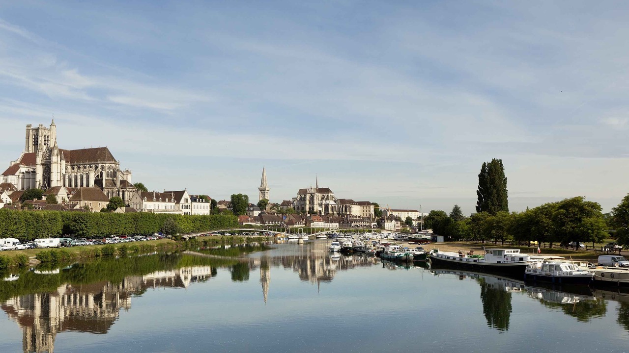 Photo of Outdoor in Venoy