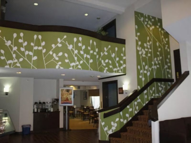 Photo of Livingroom in Greenville - Spartanburg