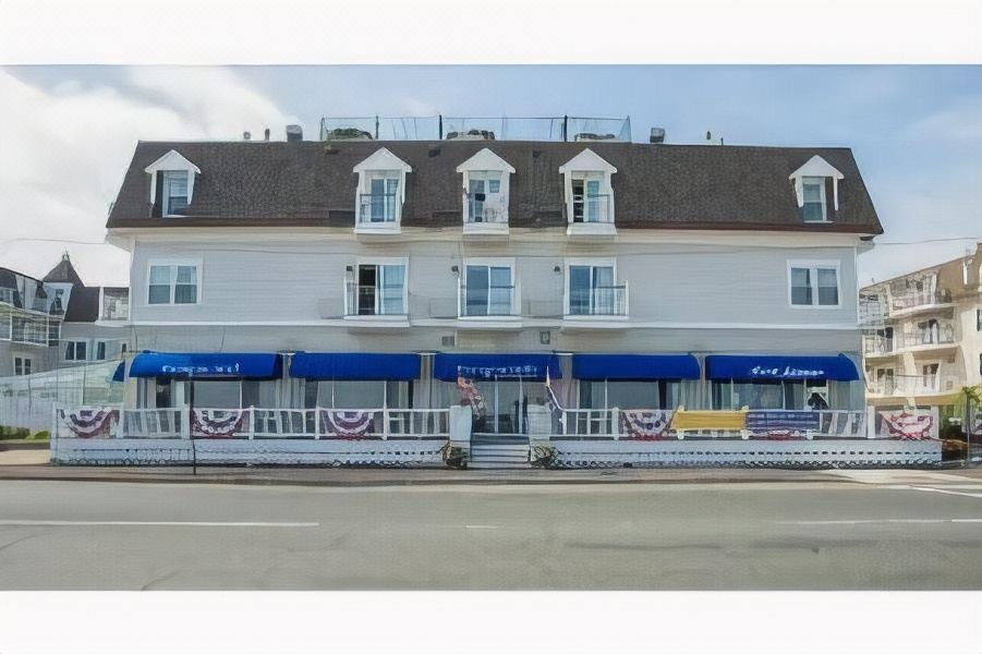 Photo of Buildings in Hull