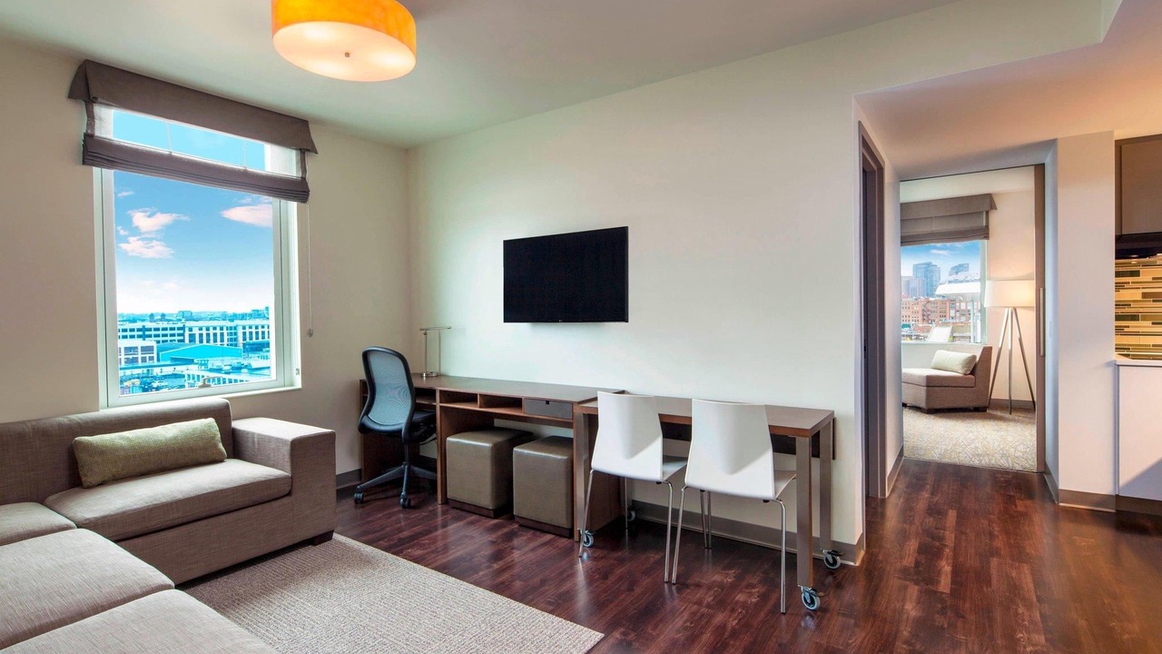 Photo of Livingroom in D Street - West Broadway