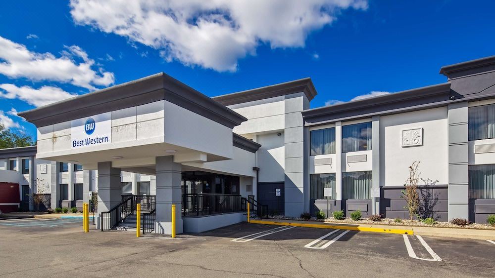 Photo of Buildings in Paramus